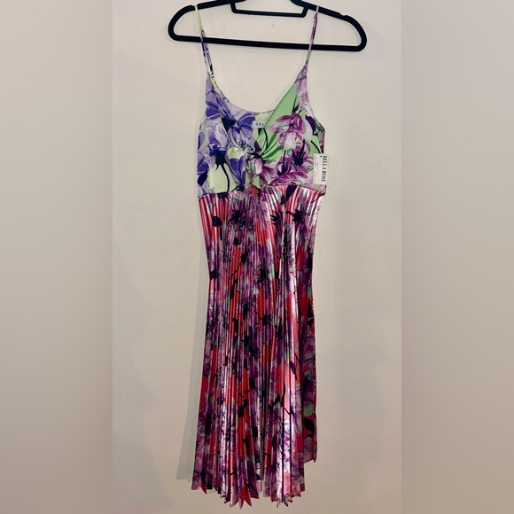 DELFI Collective Floral Dress in Purple and Green - Picture 2 of 4